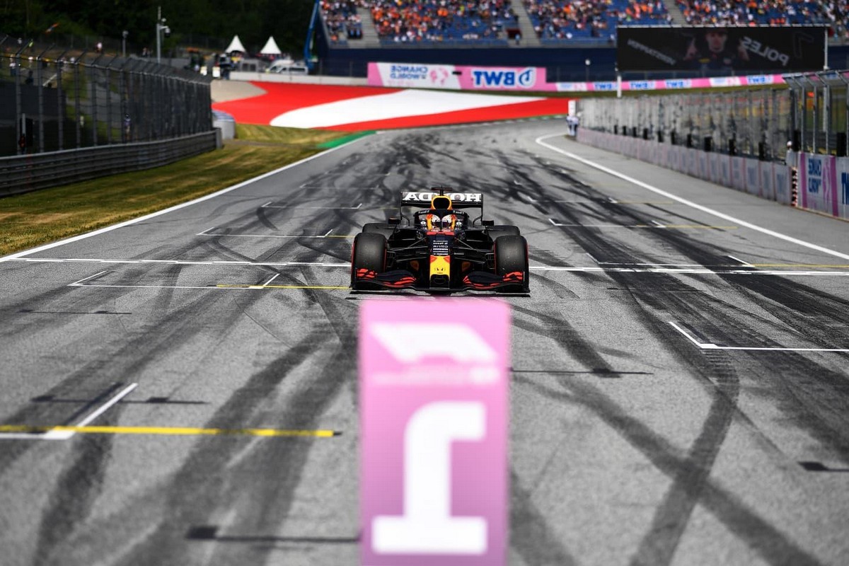 Peugeot 208 hybrid fe concept